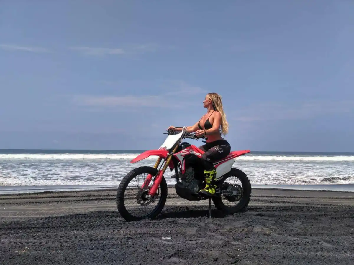 Scooter parked on a Bali street, representing scooter rental coverage and damage protection